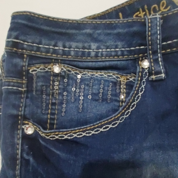 B2G1 SALE!  💕  Justice Jean Capris - Size 14 1/2 - Picture 1 of 5